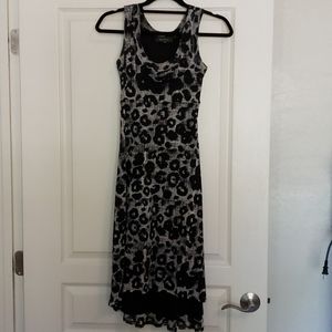 Karen Kane Black and white sleeveless dress